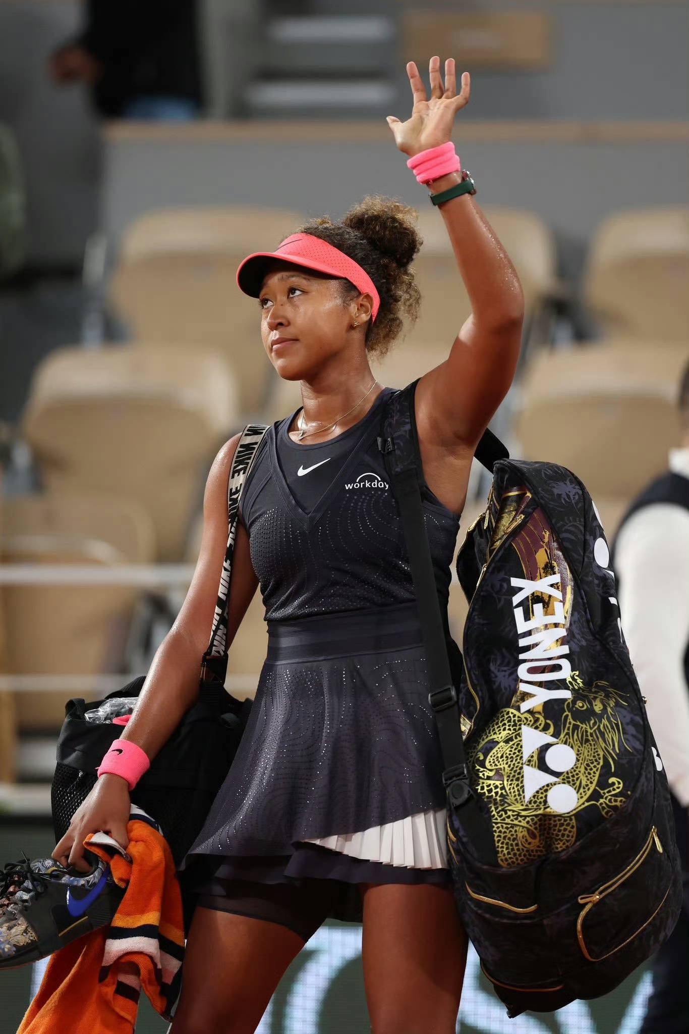 包含大坂直美在FPX比赛中比分优势明显，回归赛场引发热议！的词条