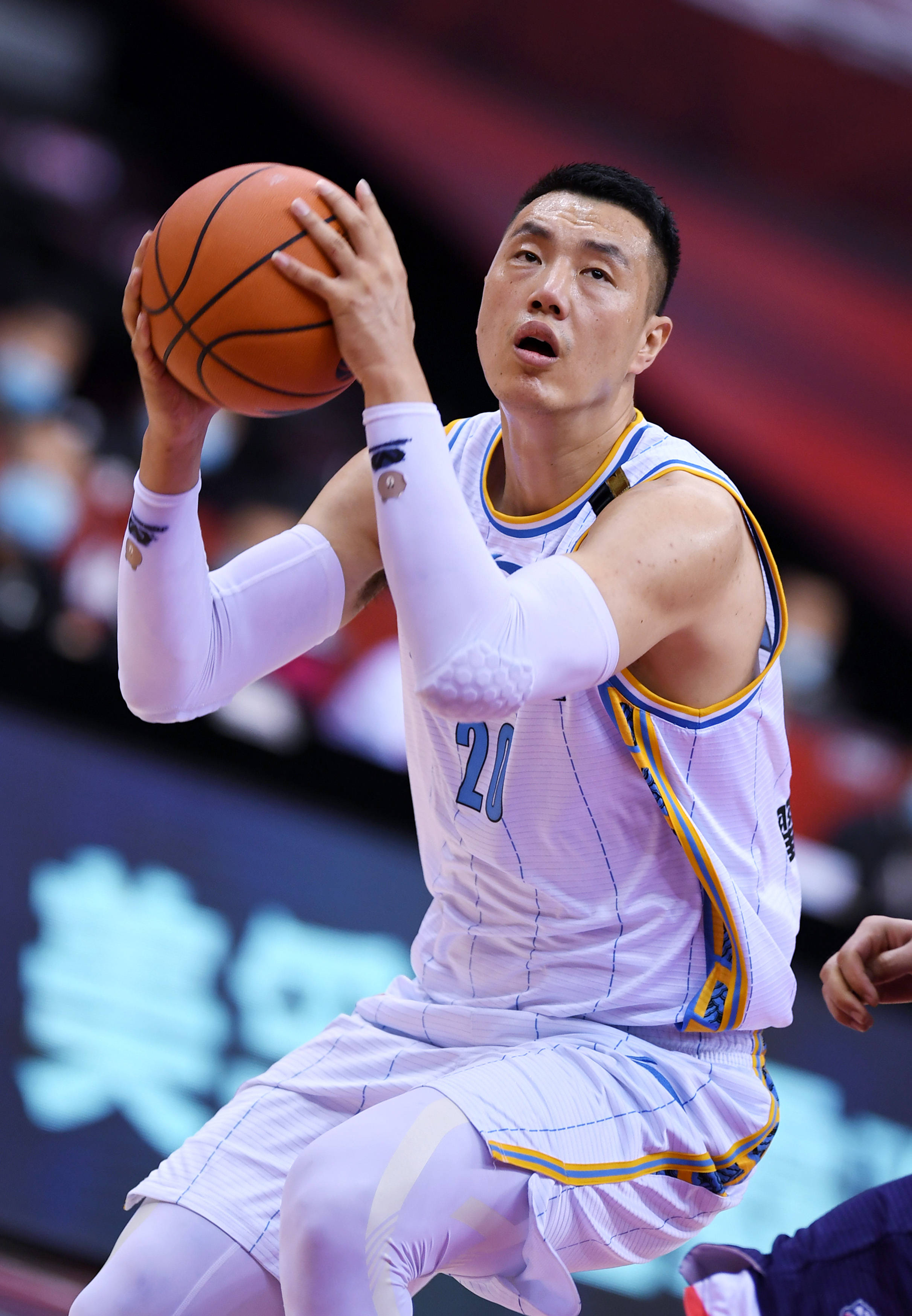 包含CBA常规赛赛程吃紧;武汉三镇赛后门线救险;引发热议;球探报告显示潜力的词条 包含CBA常规赛赛程吃紧;武汉三镇赛后门线救险;引发热议;球探报告显示潜力的词条